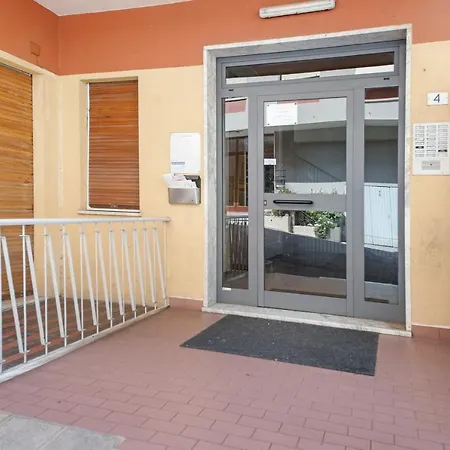 Casa Parco Casale 公寓 *